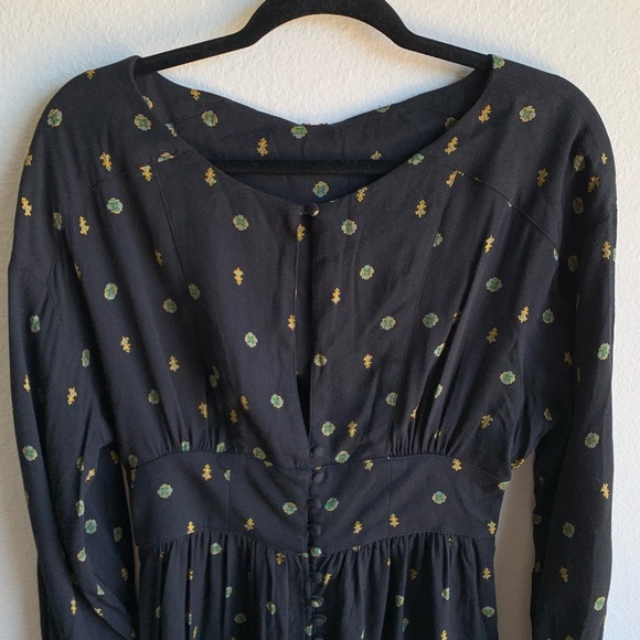 Free People Love Grows Long NWT Navy Romper - Picture 9 of 12